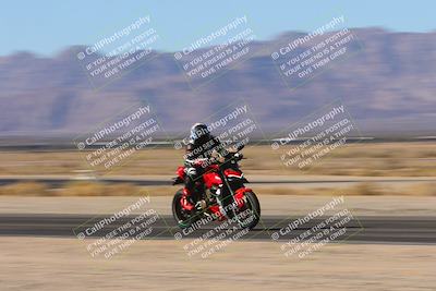 media/Dec-05-2024-Racers Edge (Thu) [[e102e0690b]]/3-B Group/Session 1 Speed Pans/